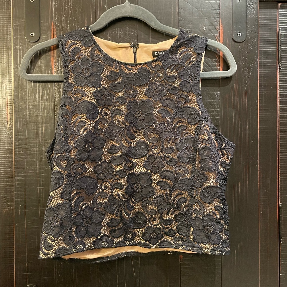 Lace fitted going out tank